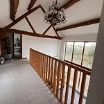 Oak Barn-Ideal For Nec,Hs2,Bhx,Family Gatherings
